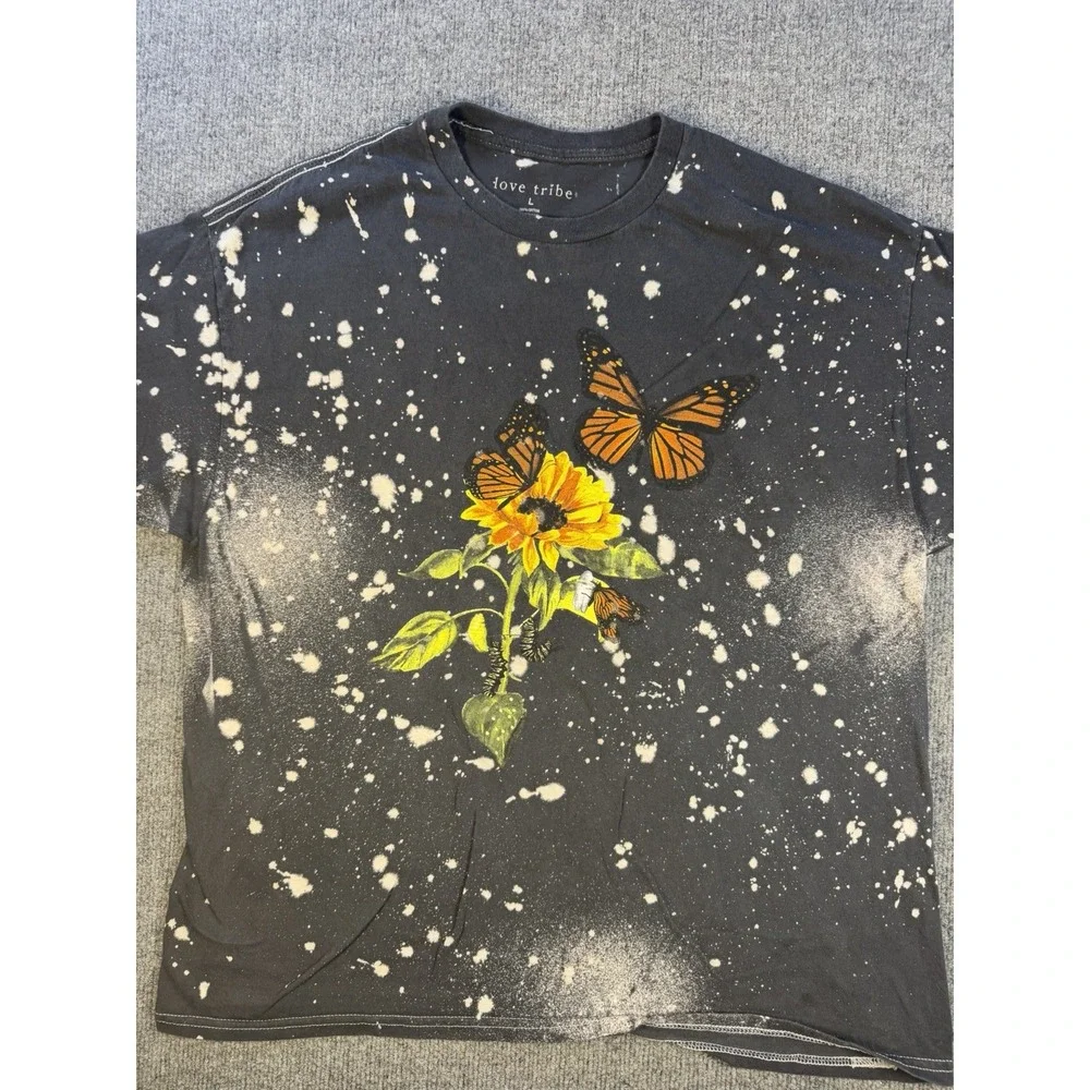 Love Tribe Men's L Butterfly Sunflower Bleach Splatter Grunge Graphic T Shirt